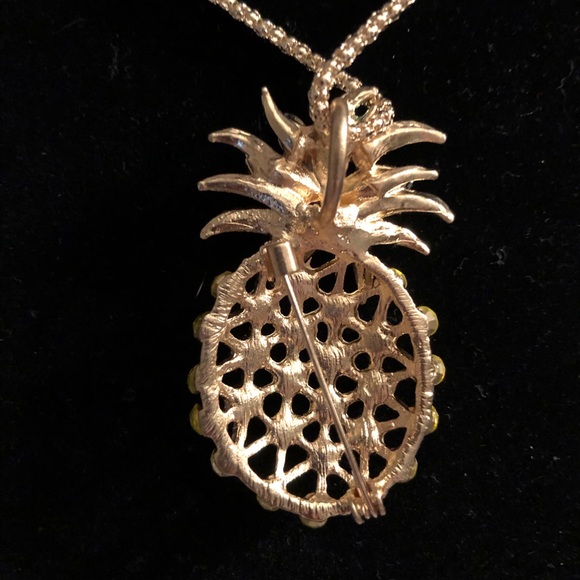 New Pineapple Brooch/Pendant Necklace - Picture 3 of 4